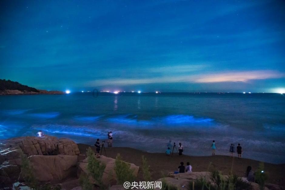 漂亮少女夏日秀